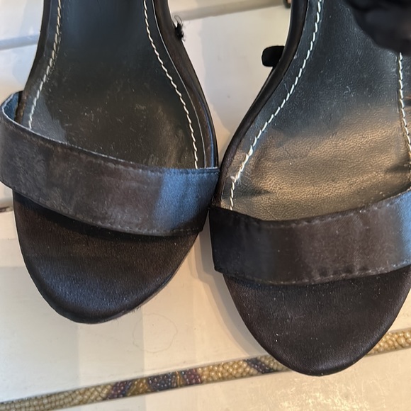 TRANSIT black satin floral embellished heels size 37 - Picture 8 of 10